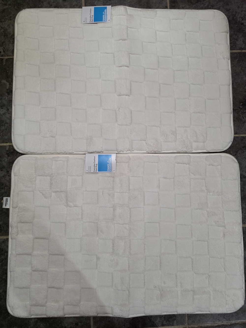 2- Room Essentials Cream Checkered Plush Bath Mat Set
